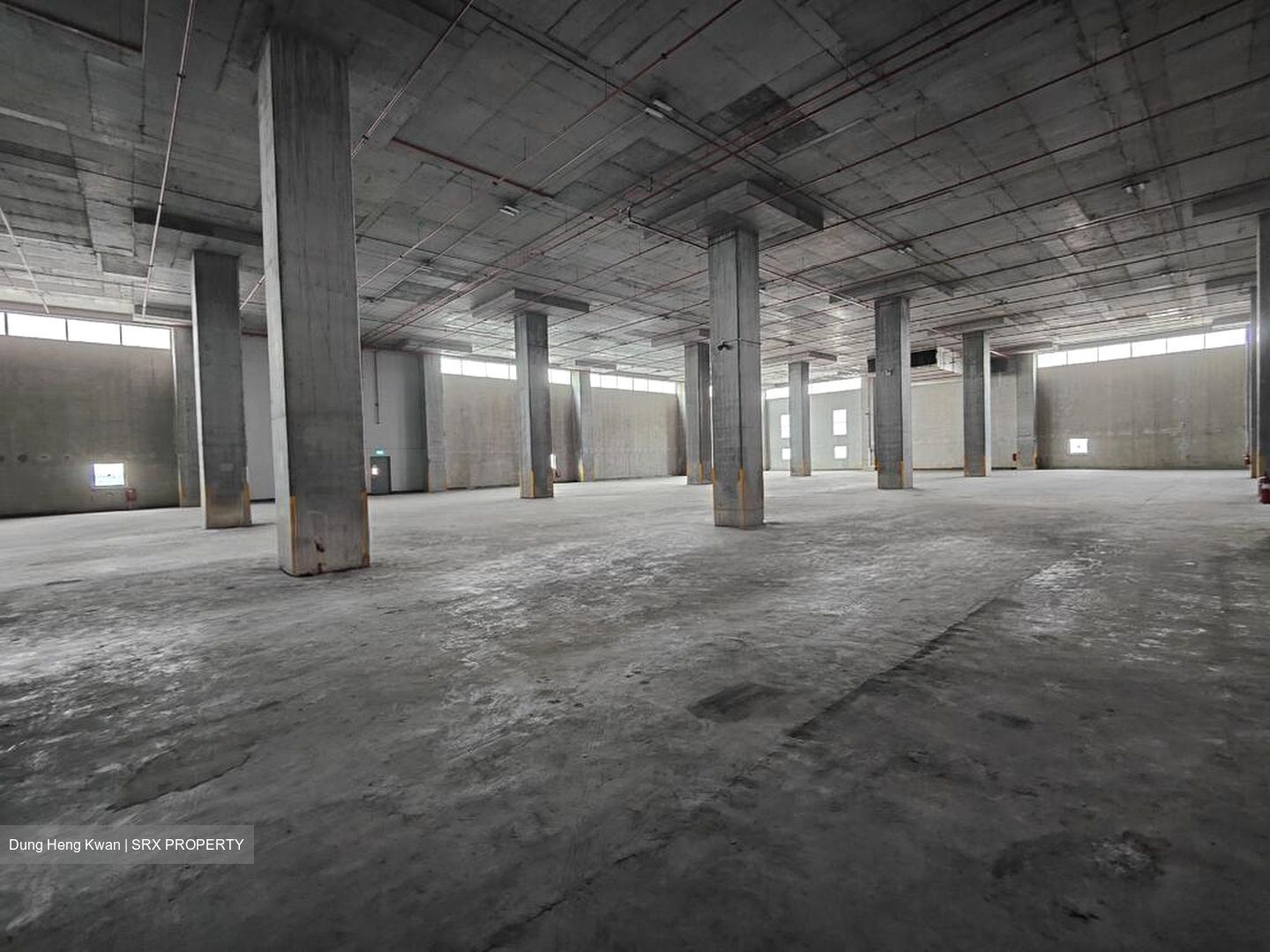 Tanjong Penjuru (D22), Warehouse #567481771